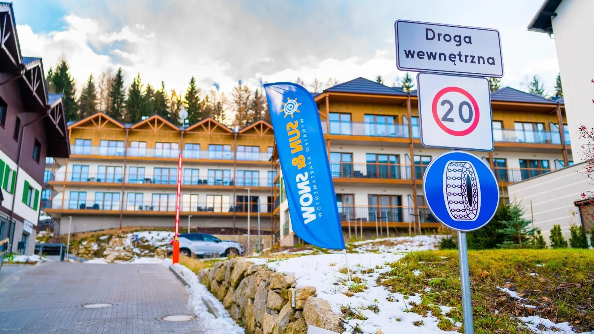 Apartamenty Sun & Snow Karpatia Karpacz 0*,